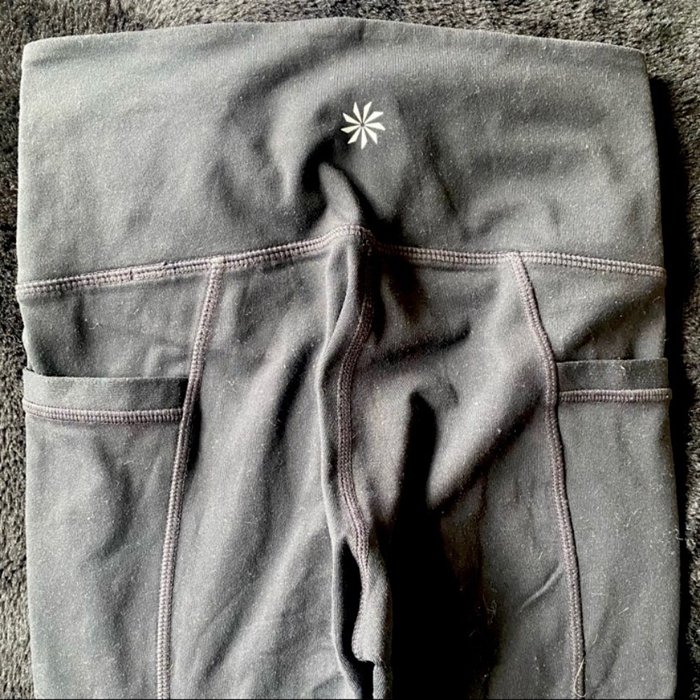 Athleta leggings with pockets & zippers - Picture 3 of 4